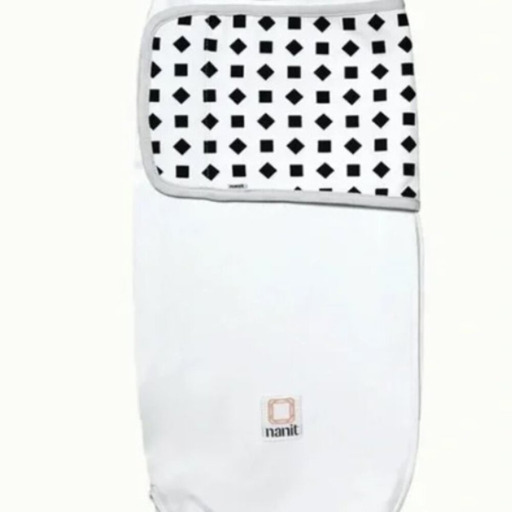 NWOT NANIT sleep swaddle size small (0-3 months)